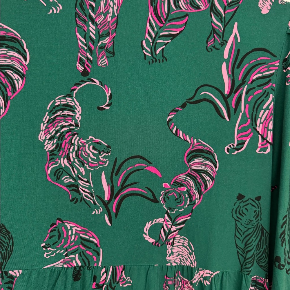 NWT Crown & Ivy Teal and Pink Animal Print Midi Dress - Picture 12 of 13